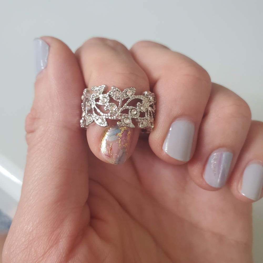 Silver floral ring